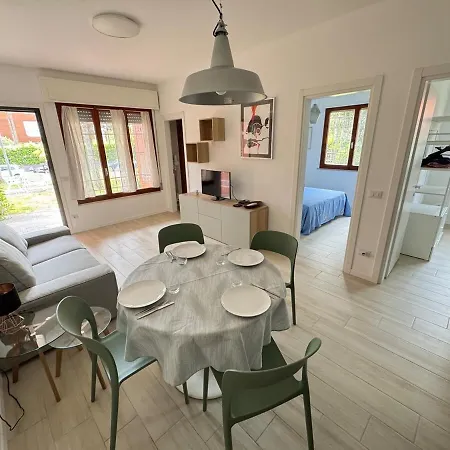 Апартаменты Casa Al Mare Con Giardino E Parcheggio Privato!
